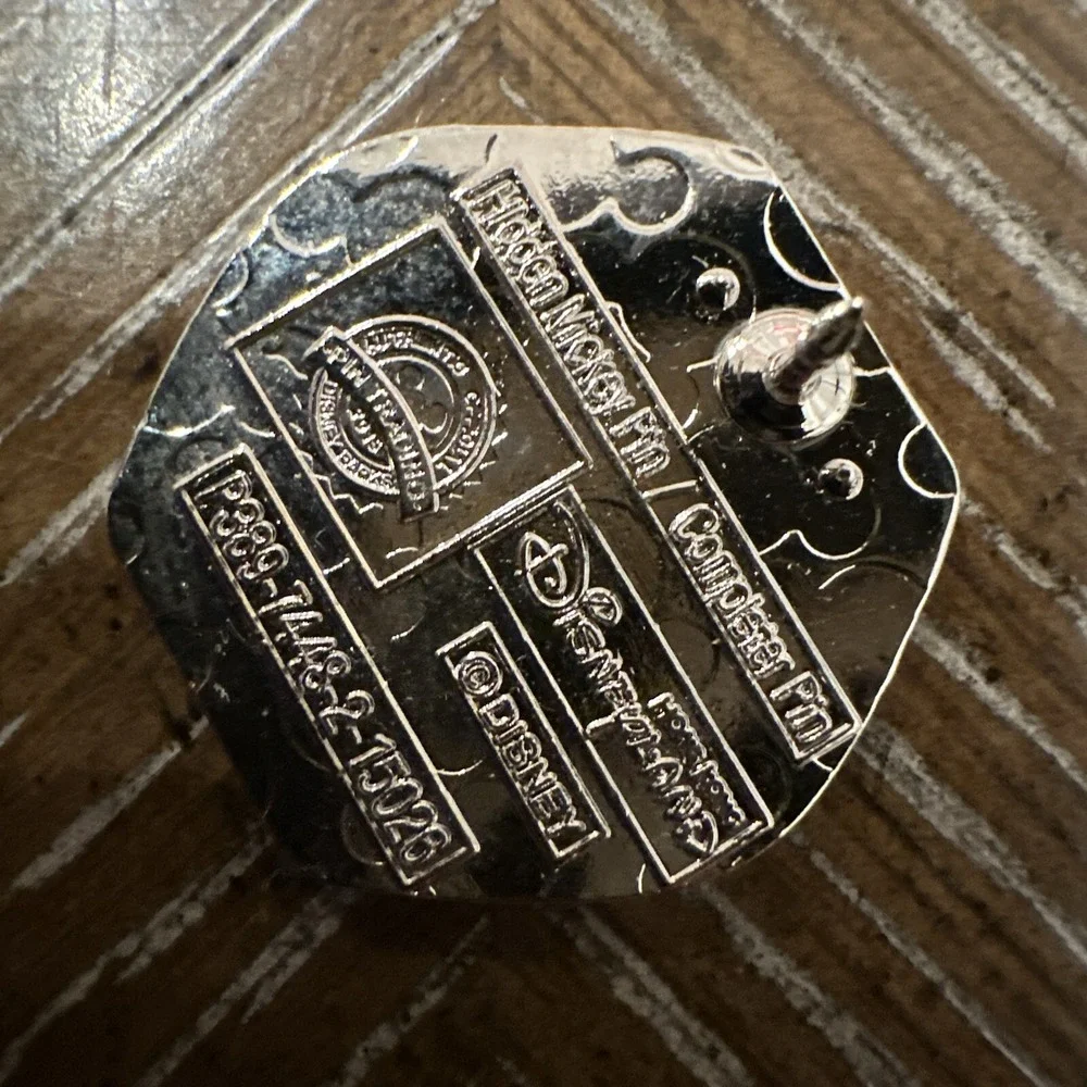 Disney this pin